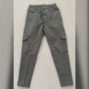 ESNTLS Cargo Pants